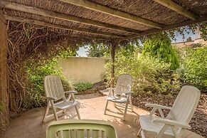 Villa Near Montgo With Pool and Beach
