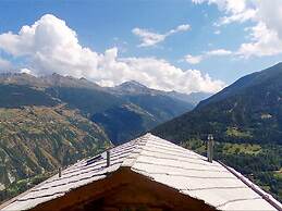 Chalet in Les Collons Near Ski Lift