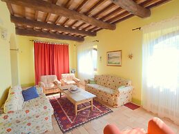 Well Maintained Holiday Home