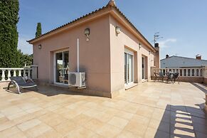 Villa Near Beach & Wineries