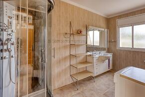 Villa Near Beach & Wineries
