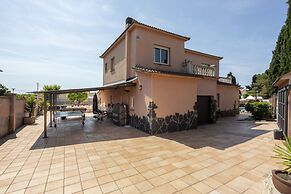 Villa Near Beach & Wineries