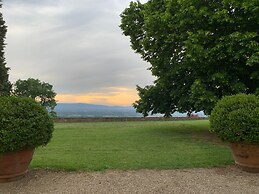 Villa in Tuscany With Pool and Wine Tasting