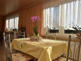 Rustic Escape in Kropelin