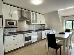 Apartment With Sea Views