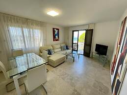Apartment With Sea Views
