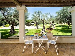 Villa in Salemi With Pool and Garden