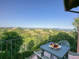 Apartment in Sant'angelo Near Medieval Town