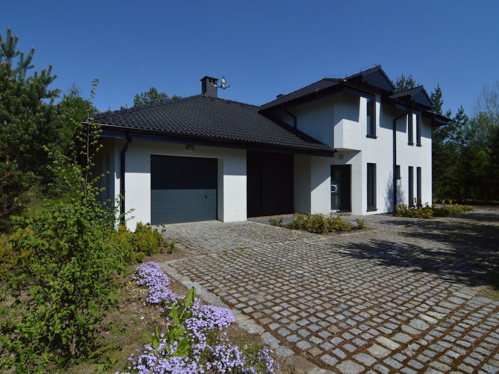 Modern Villa With Sauna, Right Next to the Lake