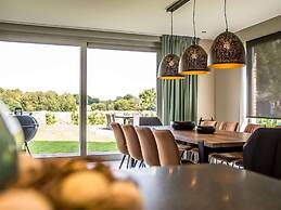 Peaceful Peer Holiday Home
