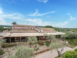 Holiday Home Near Mount Etna Views