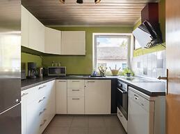 Tranquil Apartment in Marktleuthen near River & Forest