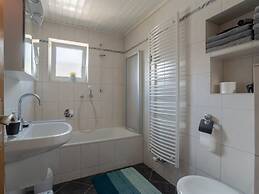 Tranquil Apartment in Marktleuthen near River & Forest