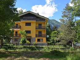 Serene Chalet in Antey-Saint-André near Ski Area