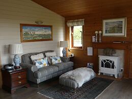 Cottage in Brookland With Private Sauna
