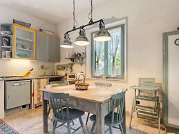 Apartment in Stroncone Near Piediluco Lake