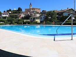 Cottage Near Lake Garda With Pool