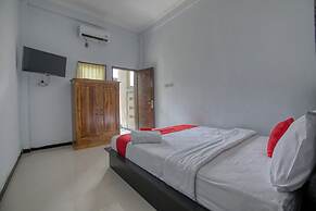 RedDoorz near Exit Toll Nusa Dua