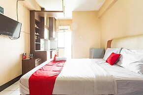 RedDoorz Apartment @ Gateway Cicadas