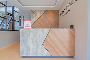 RedDoorz Plus near Taman Budaya Samarinda