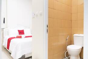 RedDoorz @ Garden Boulevard Citra Raya Tangerang