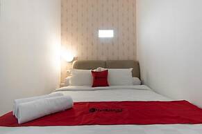 RedDoorz Plus near Trans Studio Cibubur 2