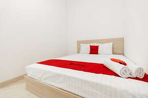 RedDoorz @ Graha Cemerlang Maros