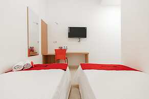 RedDoorz @ Graha Cemerlang Maros