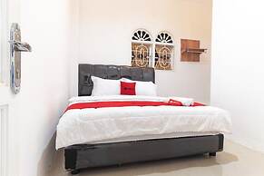 RedDoorz @ Medan Johor