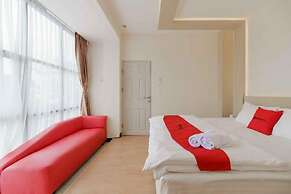 RedDoorz Plus near Millenium ICT Centre Medan 2