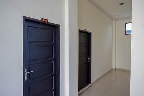 RedDoorz @ Hotel Bumi Palupy