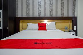 RedDoorz @ Hotel Bumi Palupy