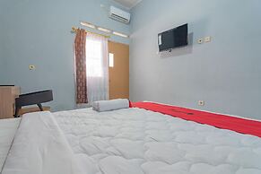 RedDoorz near Alun-Alun Garut