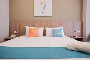 Sans Hotel Puri Indah Jakarta
