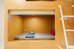 RedDoorz Hostel near Taman Puring