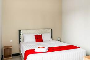 RedDoorz near Lippo Mall Puri