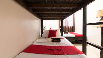 RedDoorz Plus @ Diola Villamonte Bacolod