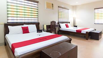 RedDoorz @ Teofila Lodge
