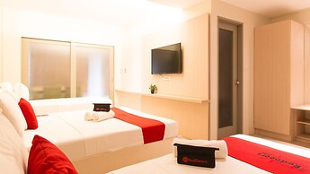 RedDoorz @ General Segundo Avenue Laoag