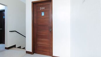RedDoorz @ Golite Washington - Hostel