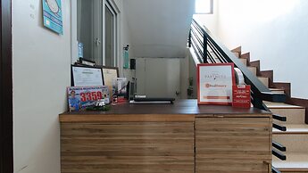 RedDoorz @ Golite Washington - Hostel