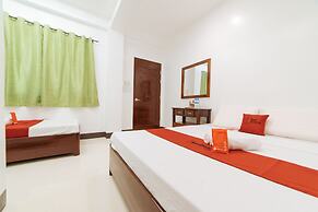 RedDoorz @ Bonifacio Extn Baler