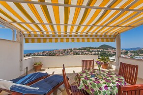 Villa Mia