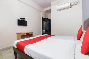 OYO 70733 Hotel Regal