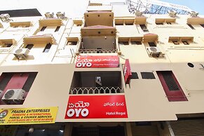 OYO 70733 Hotel Regal