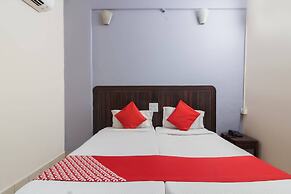 OYO 70733 Hotel Regal