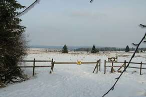Bungalow by High Fens Trails