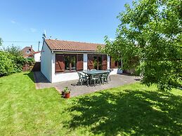 Relaxing Bredene Hideaway