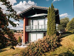 Haus Samoa With Private Terrace, Views