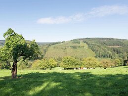 House in Moulin du Ruy With Forest Views